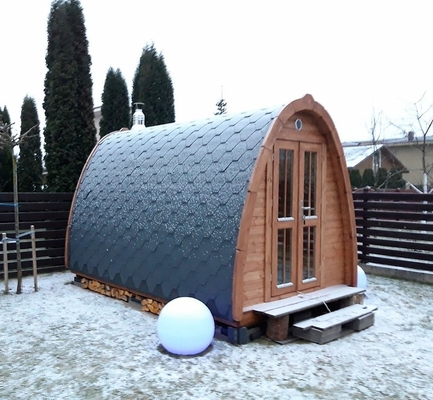 Ruang Sauna Luar Ruangan Red Cedar Barrel Dengan Pemanas Sauna Ukuran 2 Orang