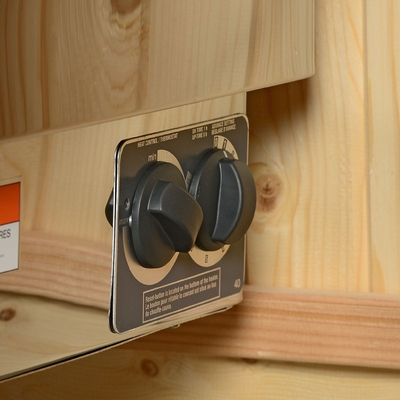 Sauna Tradisional 6 Orang 9kw Indoor Nordic Spruce Kering Dengan Pemanas Harvia